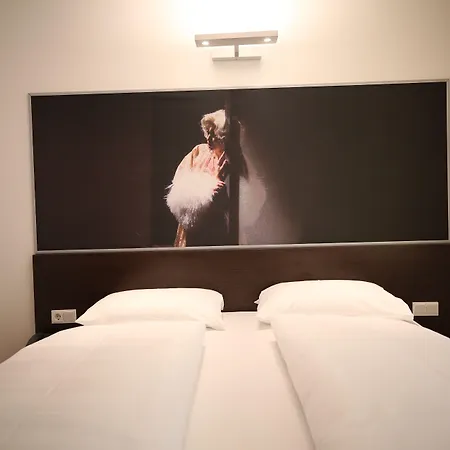 Arte Hotel 4*